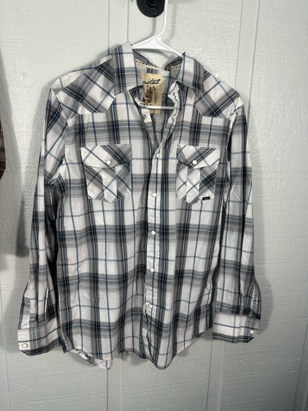 Coastal Gray Plaid Snap Front Shirt Size Small EUC